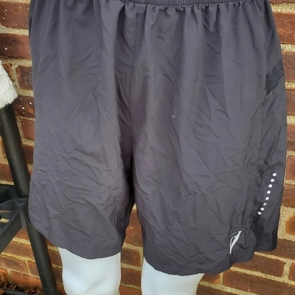 Asics‎ motion dry shorts L - Picture 3 of 8